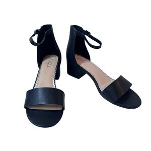 Sugar Noelle Low Heel Sandals Black Womens Heel Height 2” New